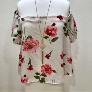 Style Rack Off the Shoulder Floral Top
